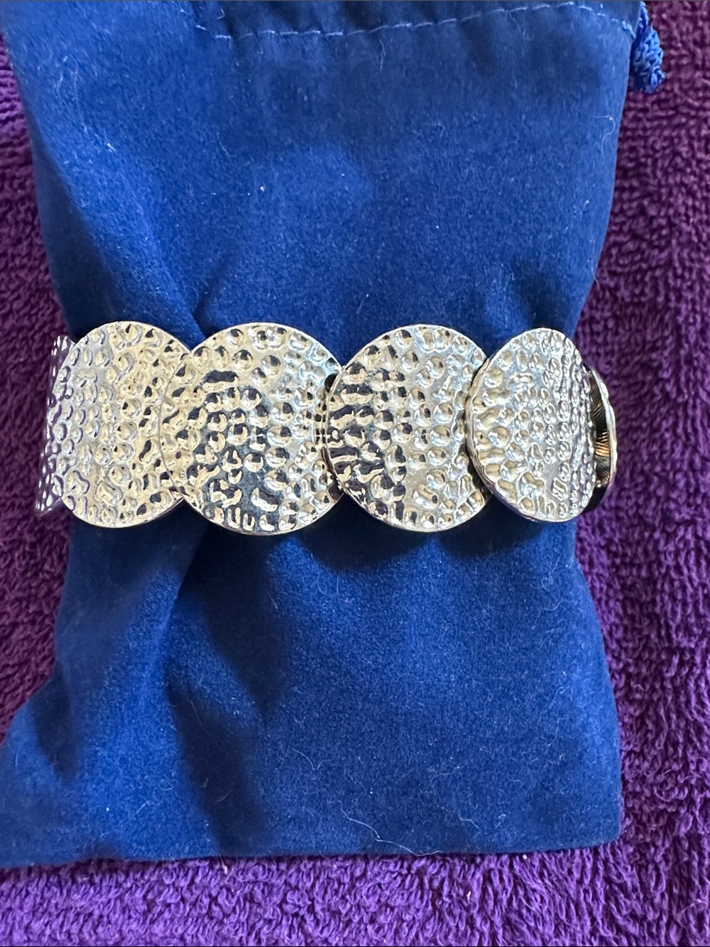 Hammered Silver-Tone Disc Stretch Bracelet - Women Jewelry